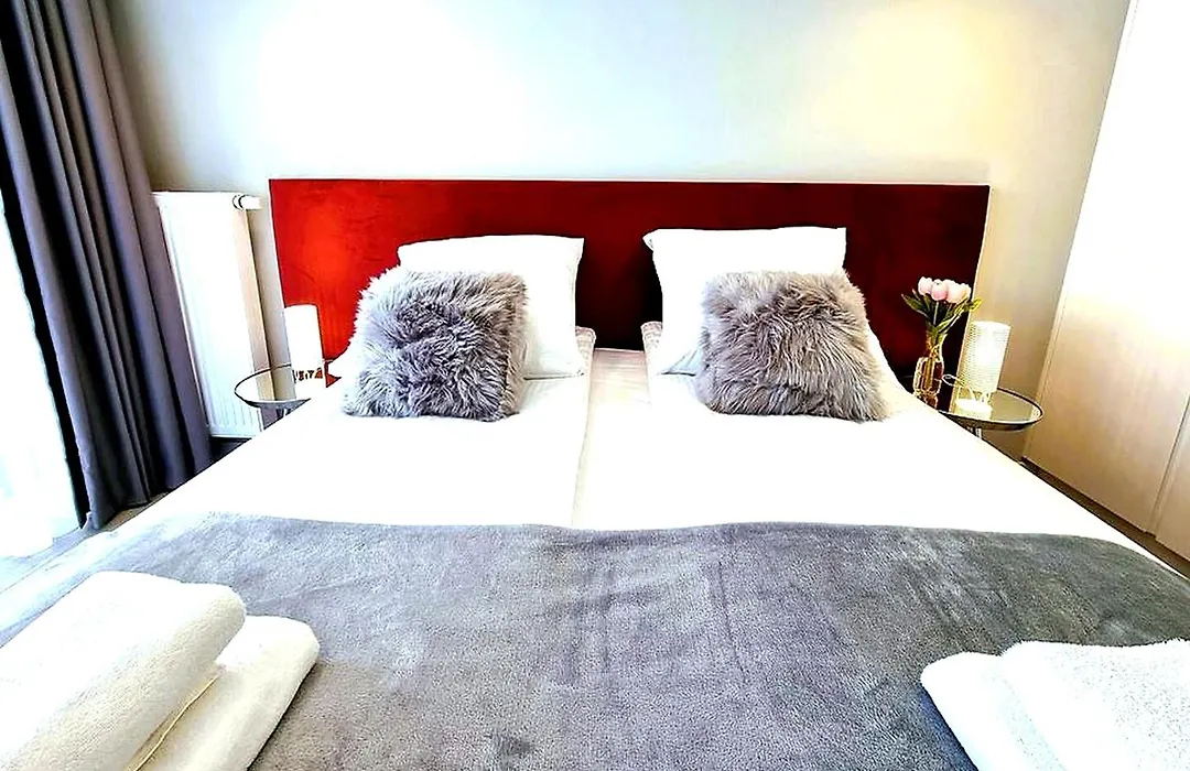 Westin House Apartament z Balkonem Basen i SPA-1
